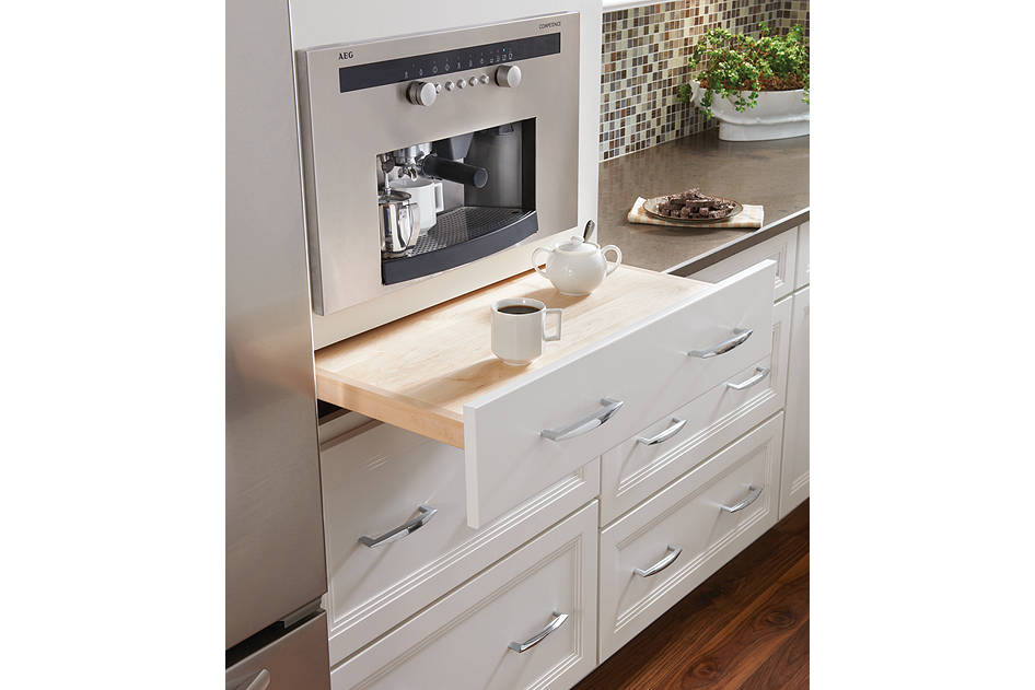 Yorktowne/Medallion cabinetry