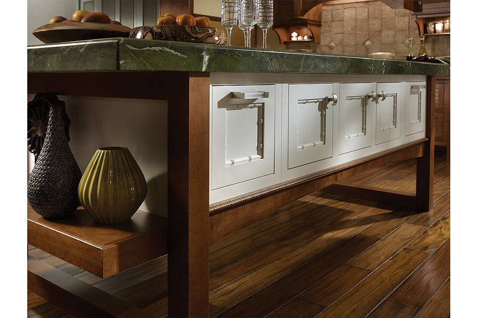 Yorktowne/Medallion cabinetry