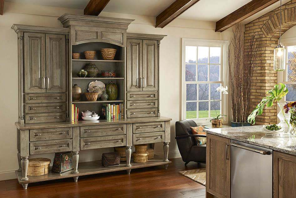 Yorktowne/Medallion cabinetry