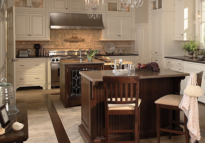 Yorktowne/Medallion cabinetry